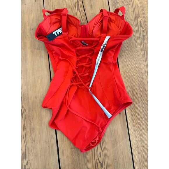NWT TA3 Bombshell Body Sculpting Bathing Suit XL Red Medium Cup - Picture 4 of 6